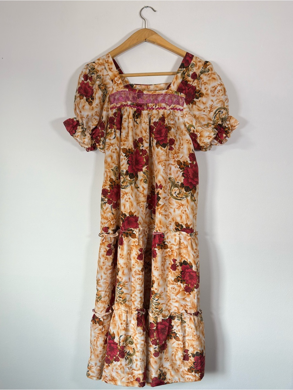 Floral Patchwork Tiered Midi Dress Puff Sleeve Wine Burgundy - Picture 4 of 11